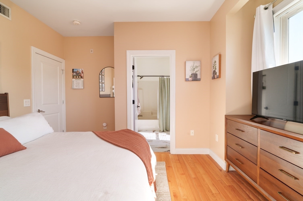 412 Meridian # 3