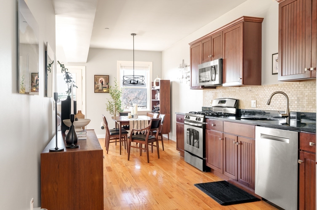 412 Meridian # 3
