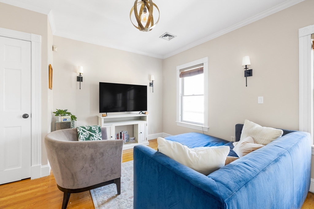 296 W Third # 2