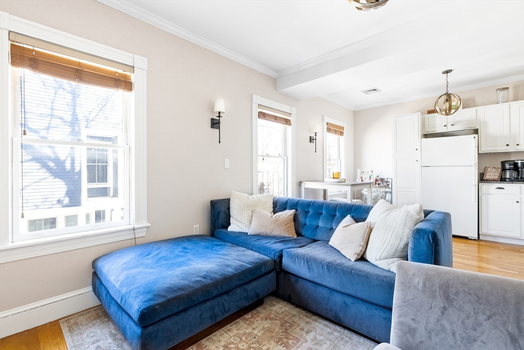 296 W Third # 2