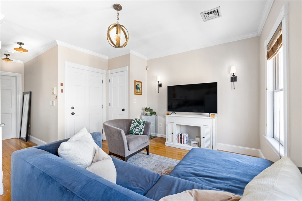 296 W Third # 2