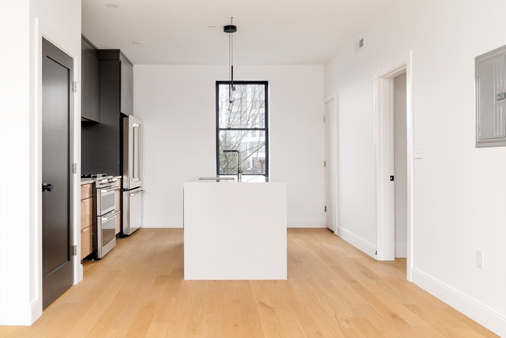 182 Tremont St. # 4