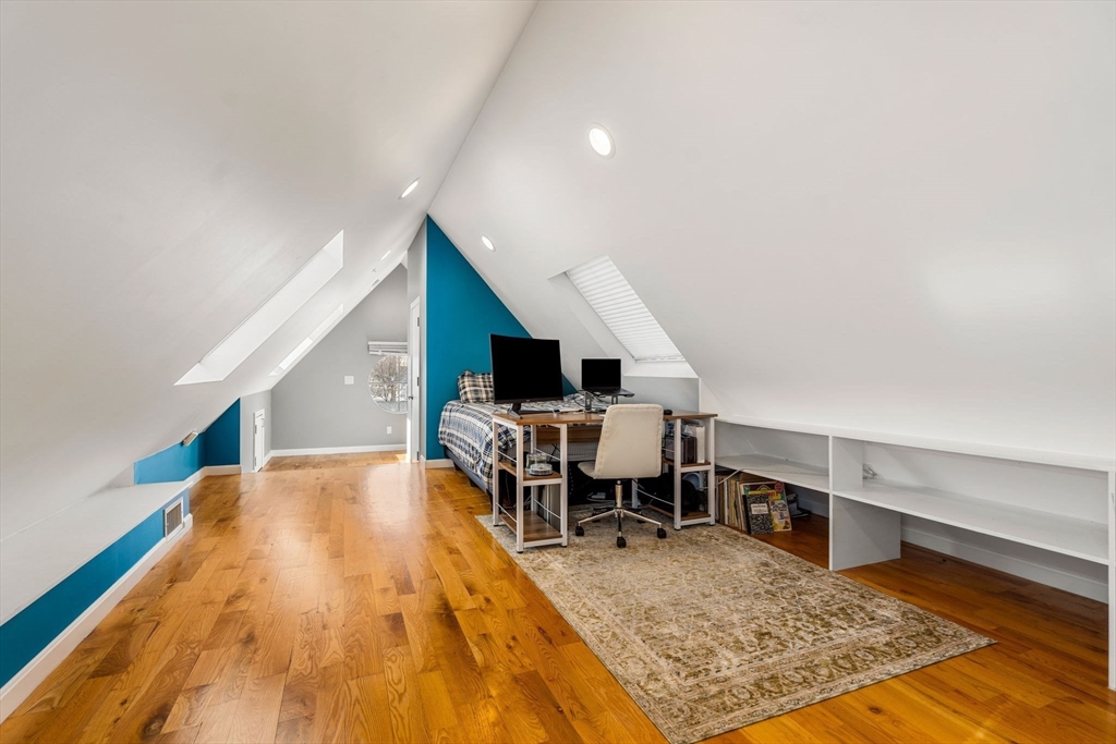 143 Burrill Street # 301