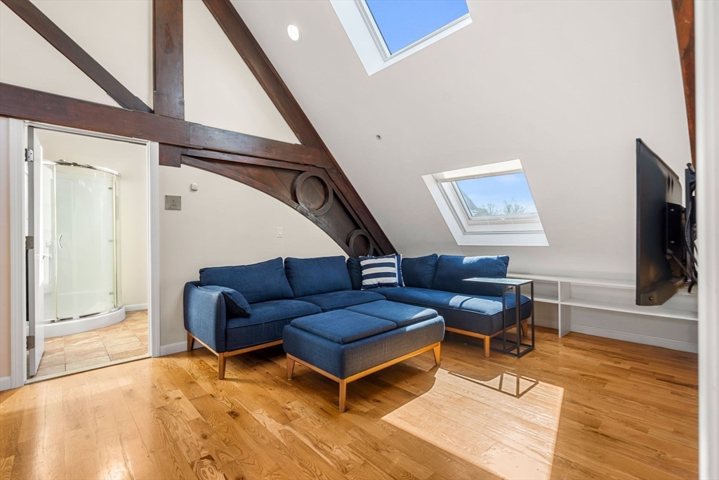 143 Burrill Street # 301