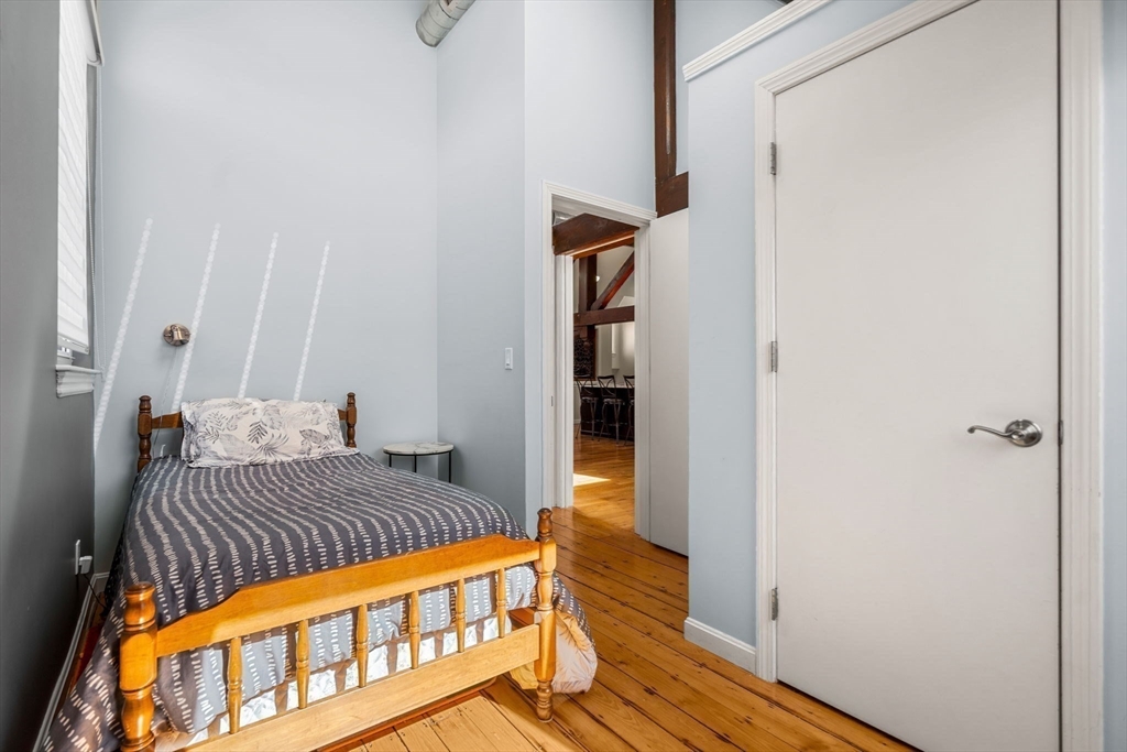 143 Burrill Street # 301