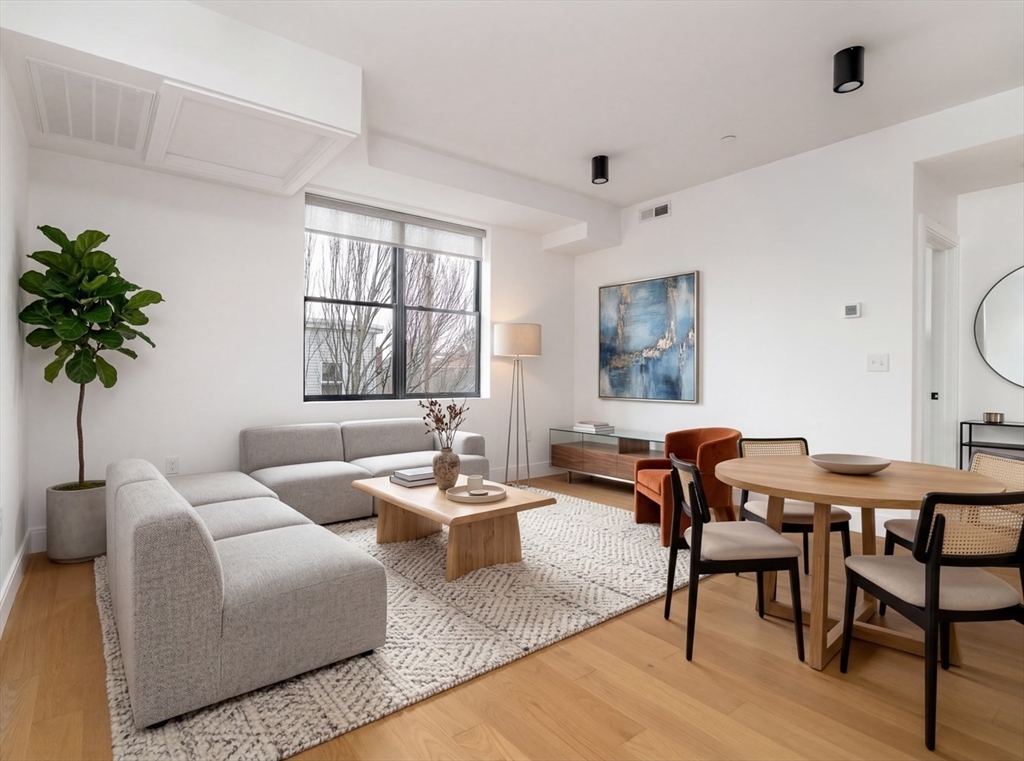 182 Tremont # 3