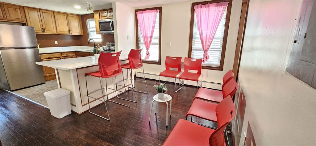 21 Central St # 2