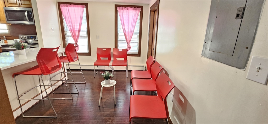 21 Central St # 2