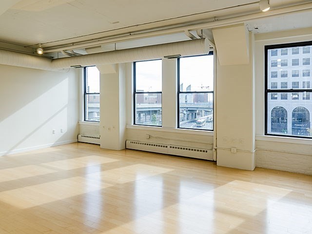 210 South Street # 4 Unit: 4-4