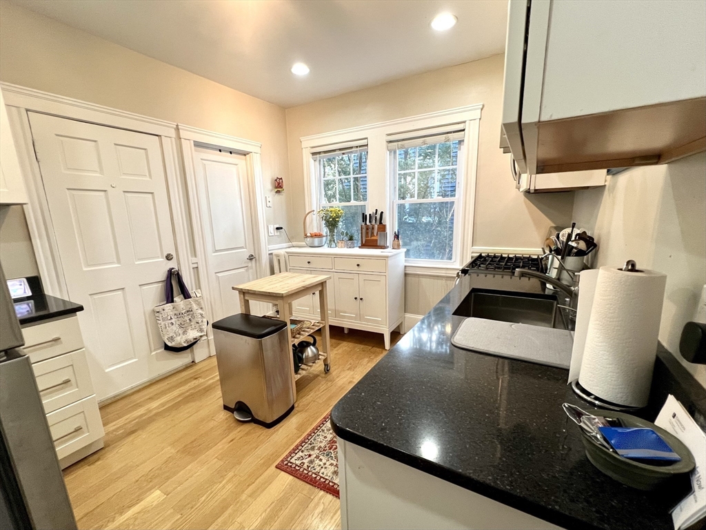 29 Wood Street # 1