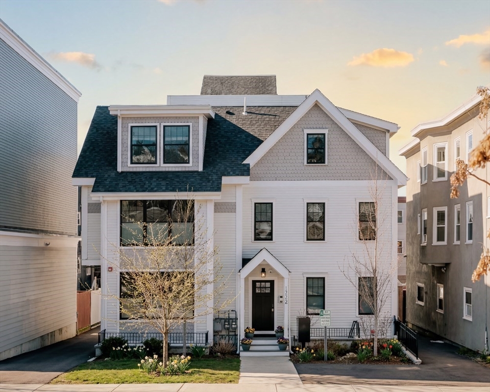 1252 Broadway # 4