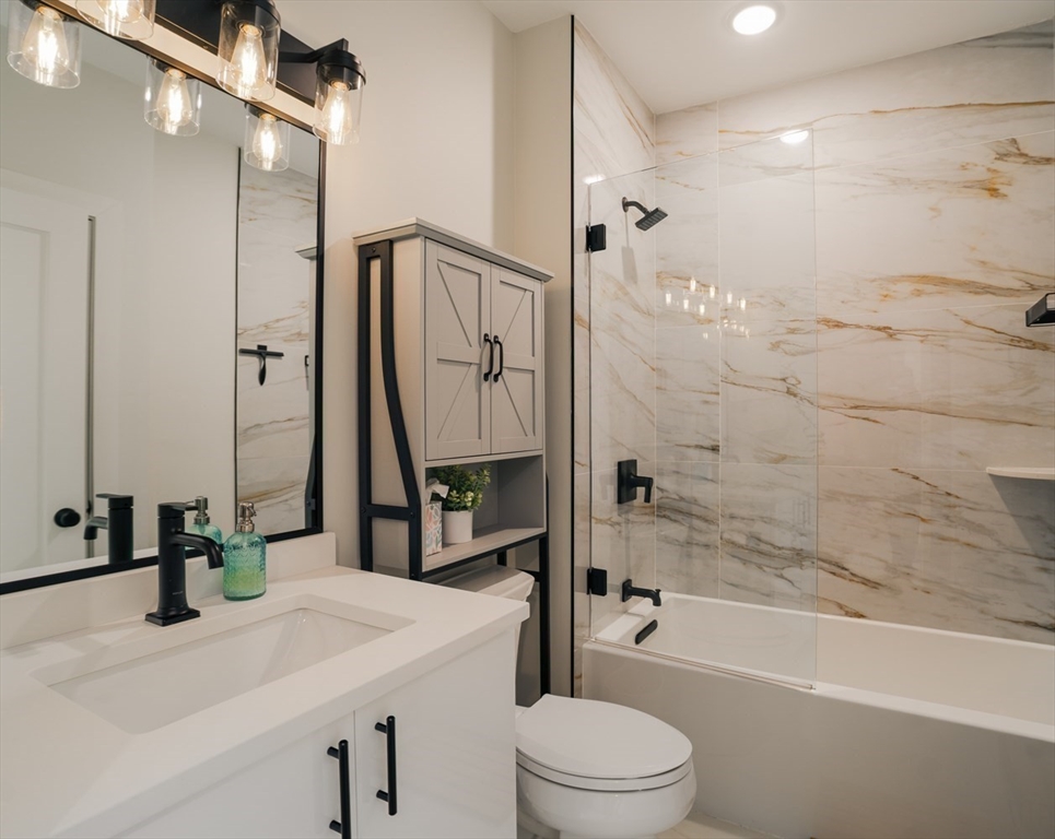 1252 Broadway # 4