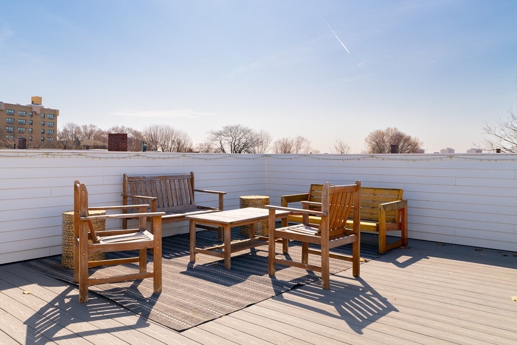 1252 Broadway # 4