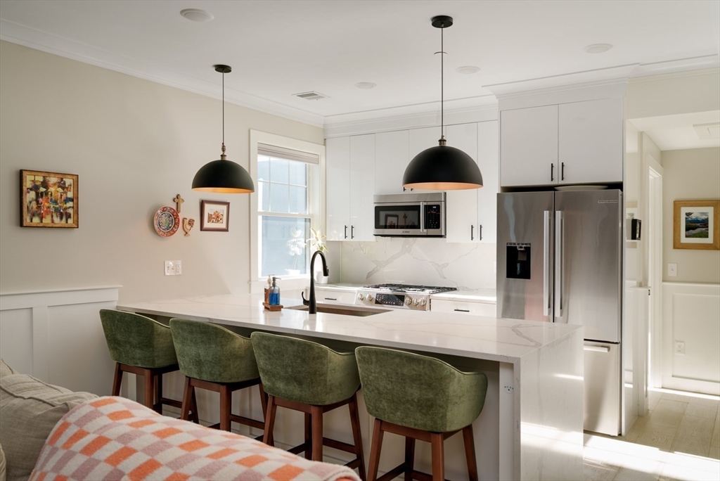 1252 Broadway # 4