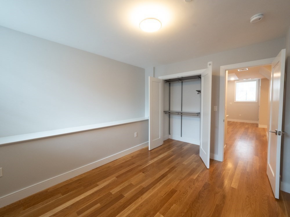 78 Gibbs Street # B