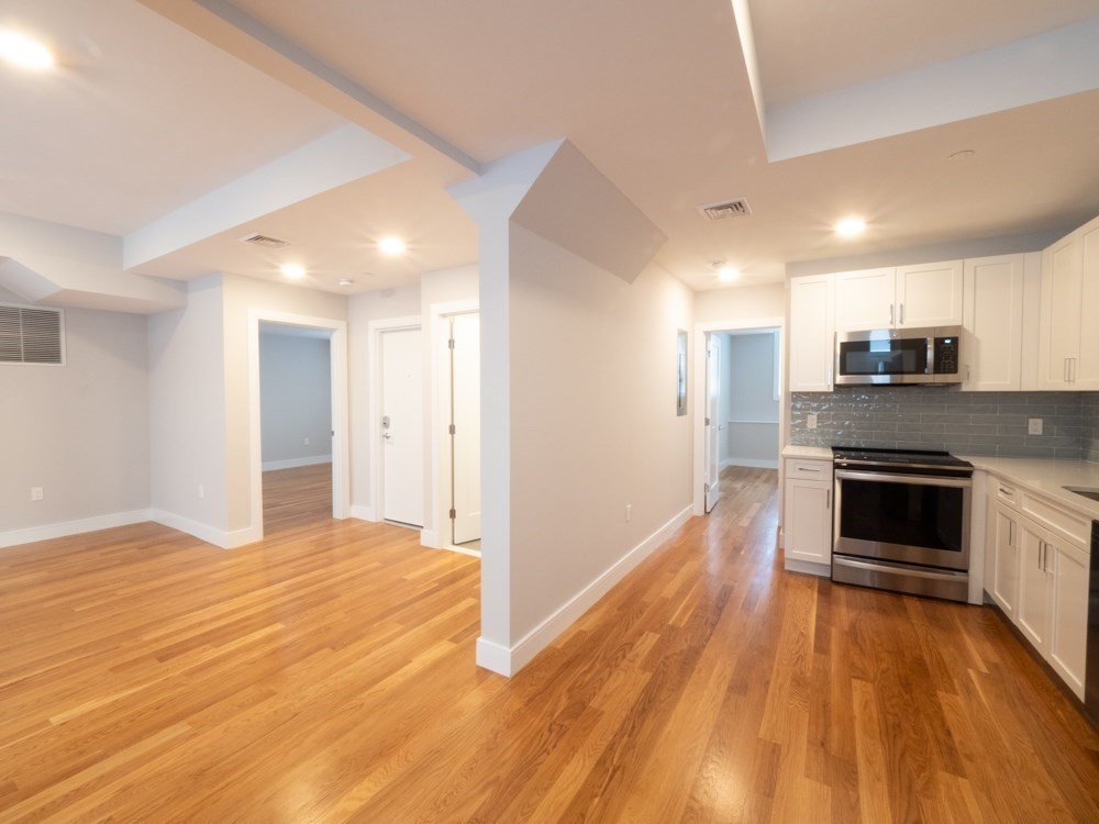 78 Gibbs Street # B