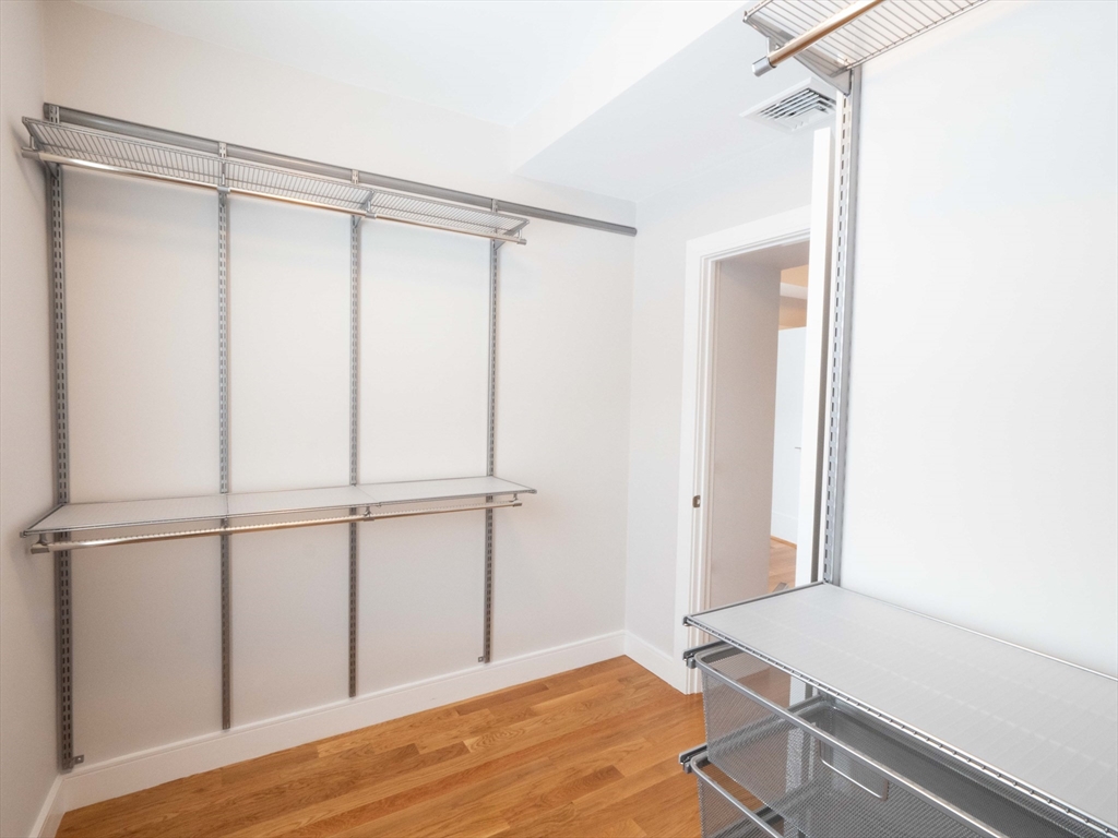 142 Coolidge Street # 3