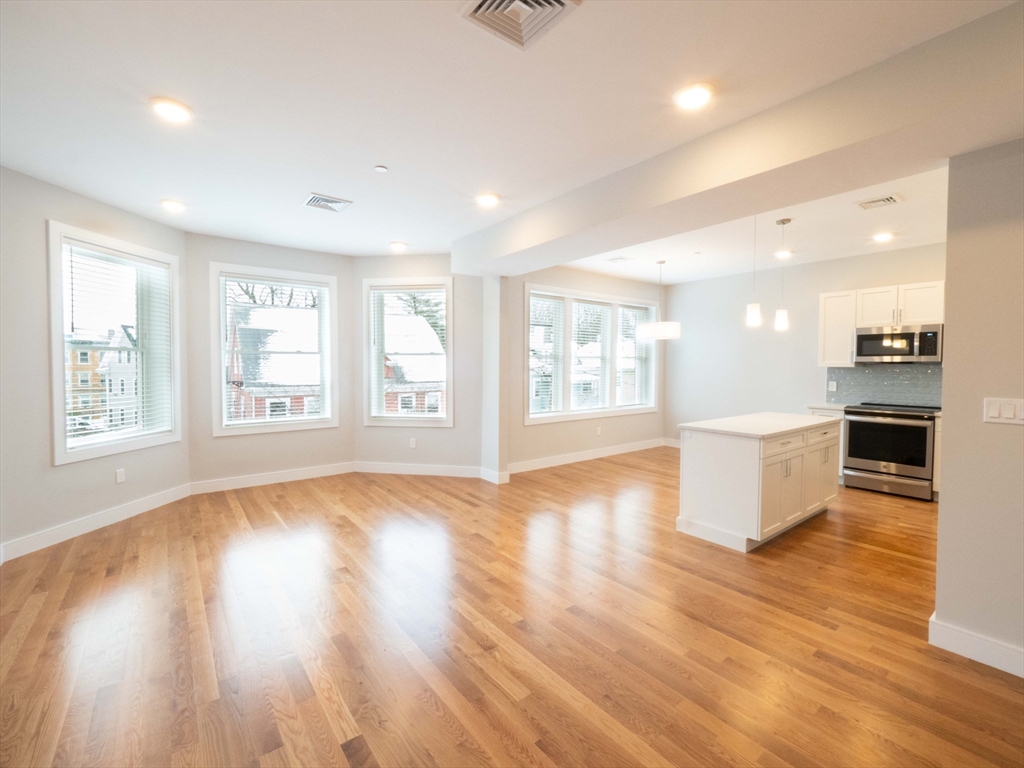 142 Coolidge Street # 3