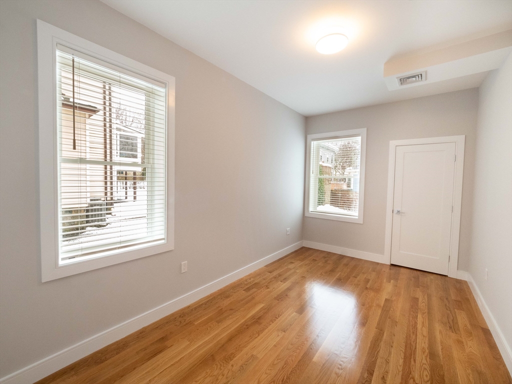142 Coolidge Street # 3