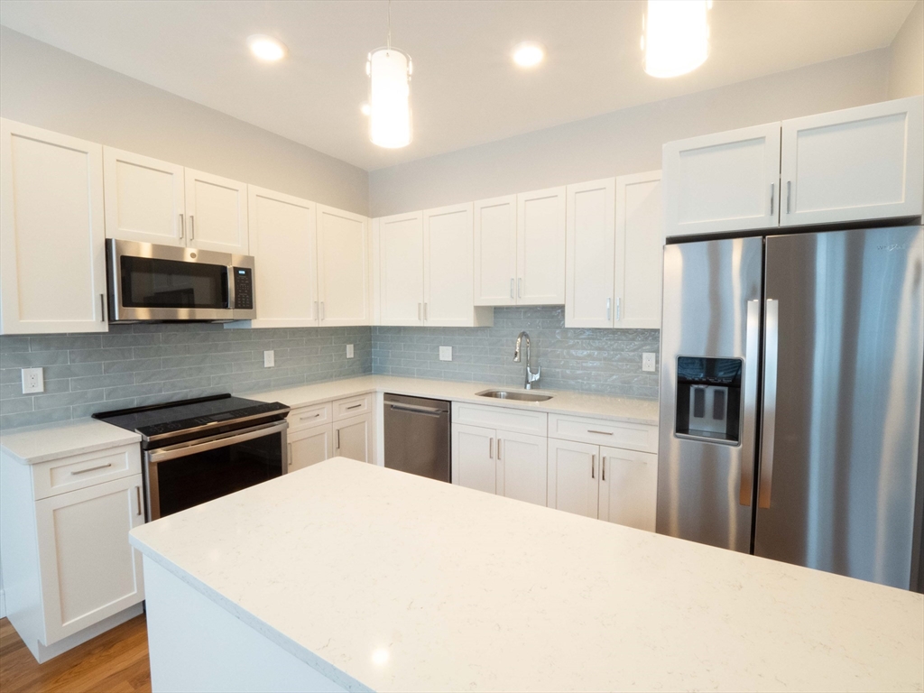 142 Coolidge Street # 3