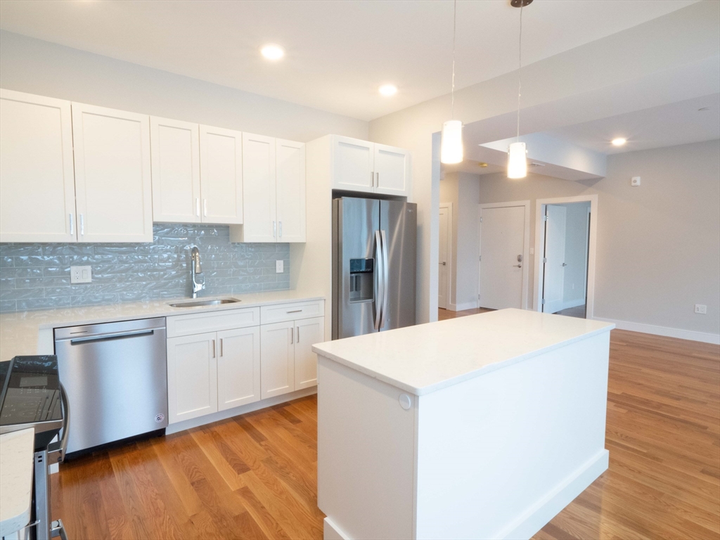 142 Coolidge Street # 3