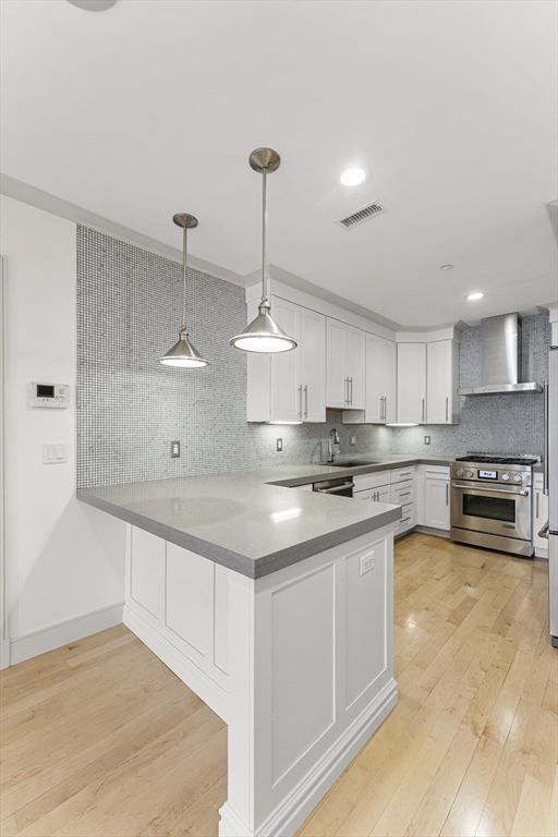 542 Dorchester Ave. # 302