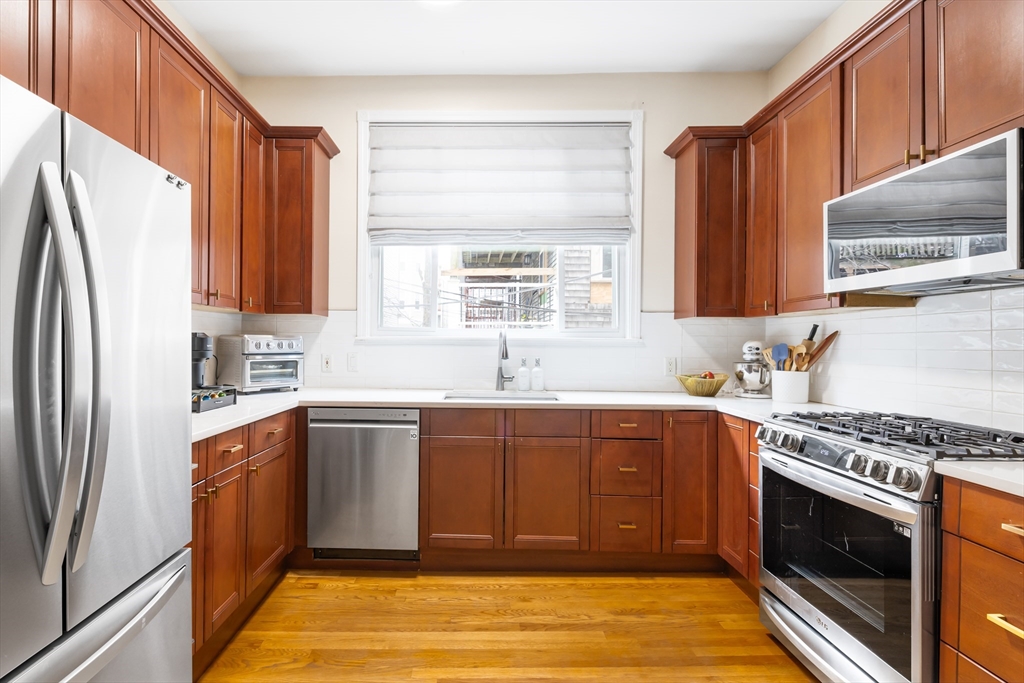 171 H St # 1