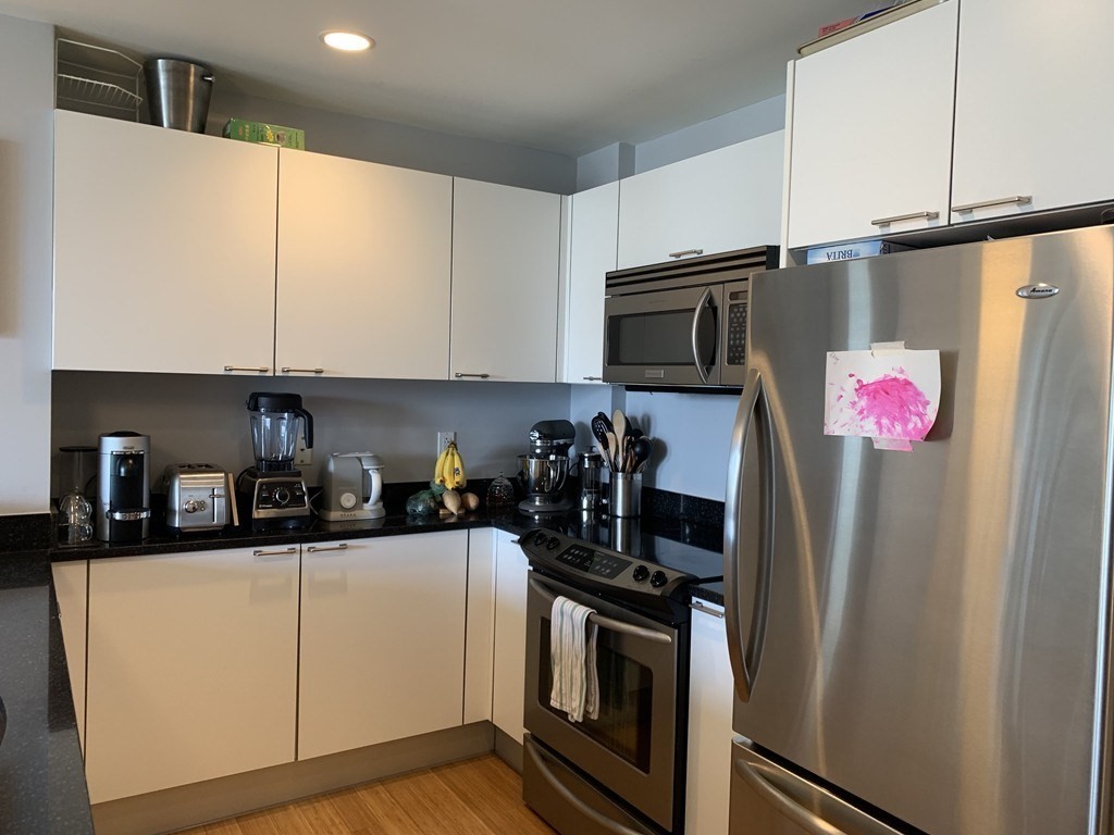 2 Earhart Street # 802