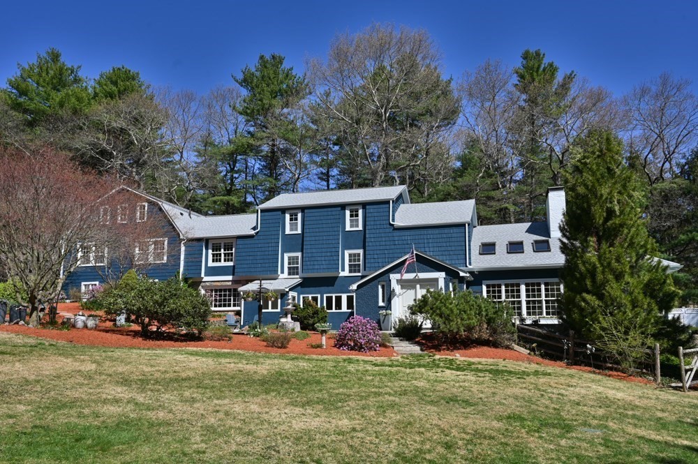 25 Pleasant St