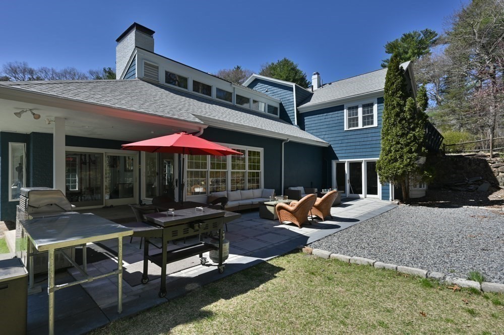 25 Pleasant St
