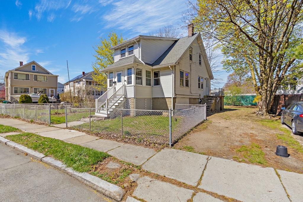61 Ross St