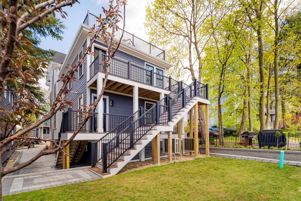 9 Olive Ave # 1