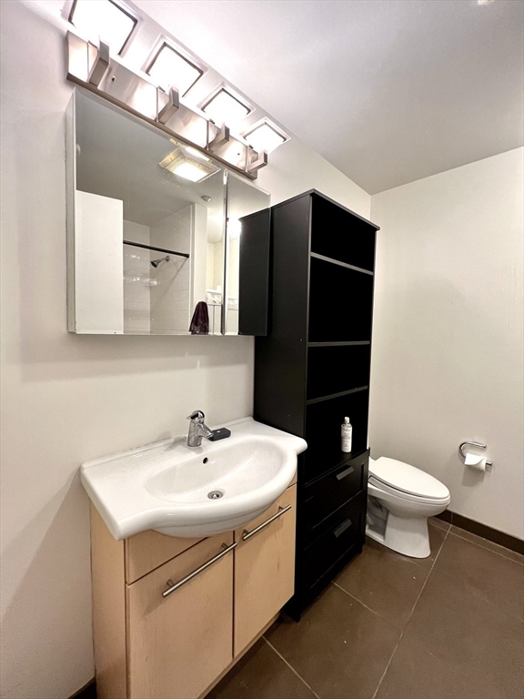 40 Fay Street # 207