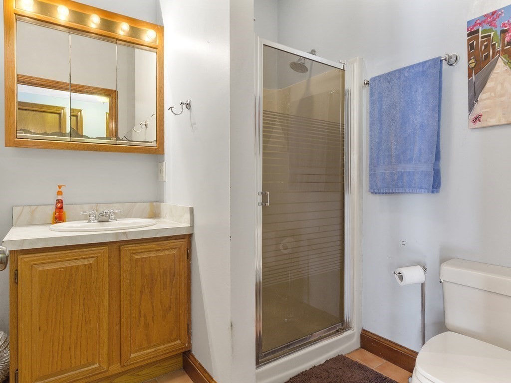 14 Arlington St # 3