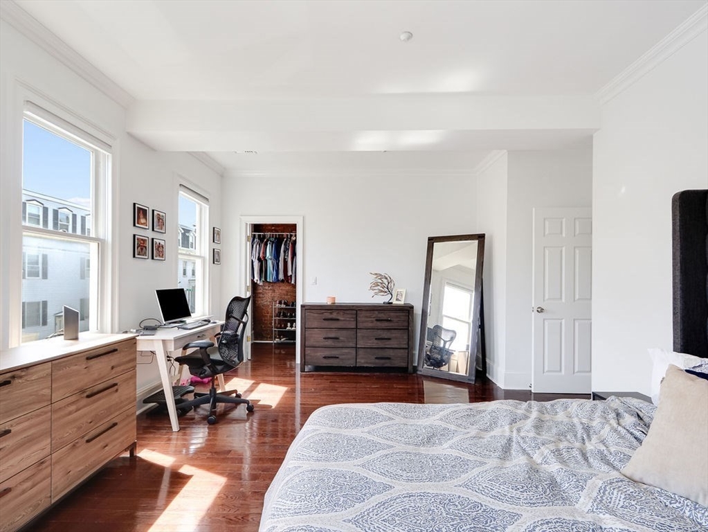 201 K Street # 4