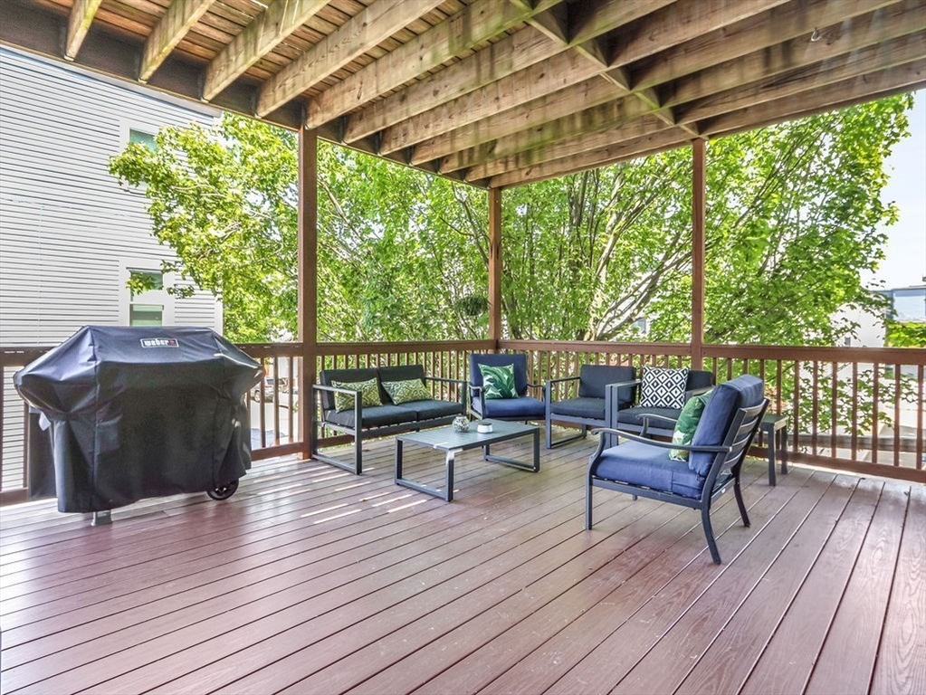 201 K Street # 4