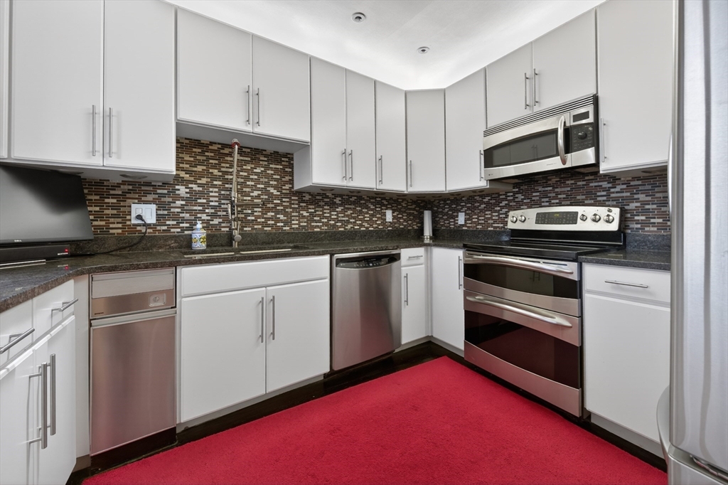 567 Tremont # 32