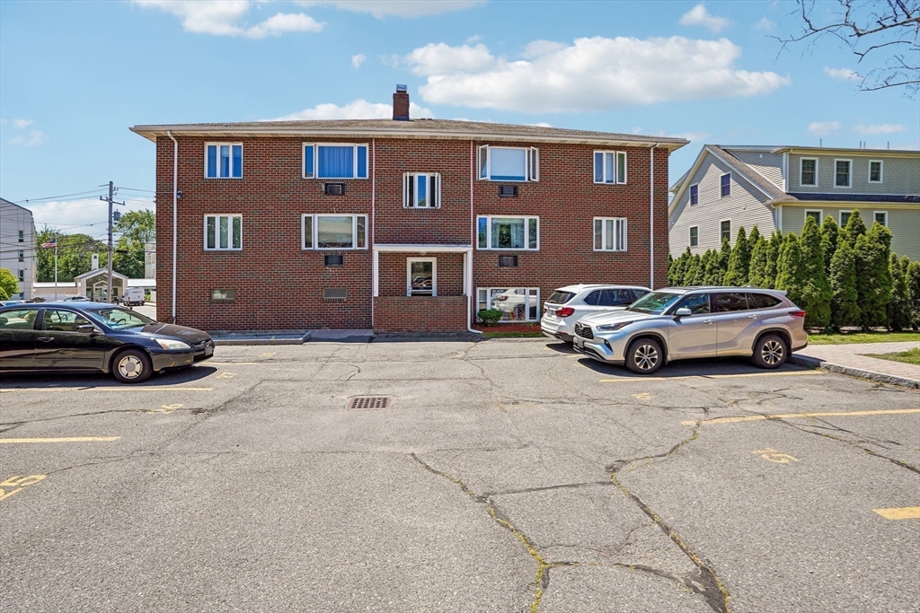 145 Warren St. # 7