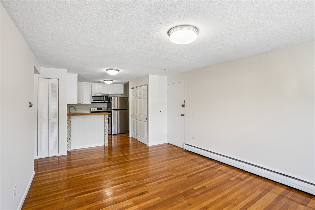 145 Warren St. # 7