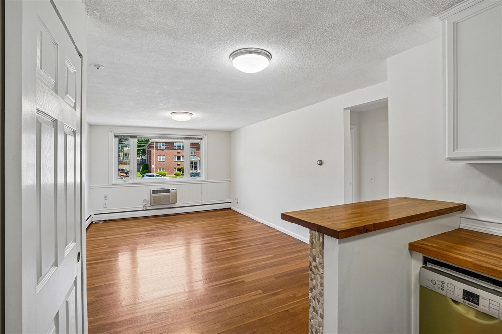 145 Warren St. # 7