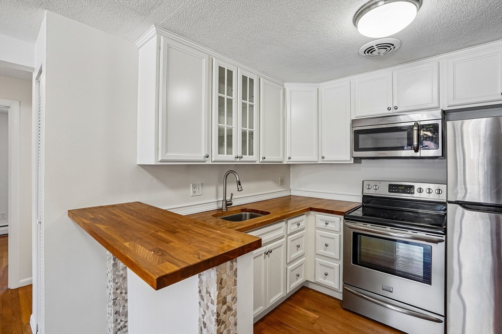 145 Warren St. # 7