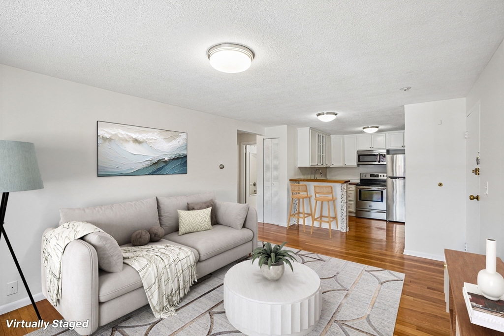 145 Warren St. # 7