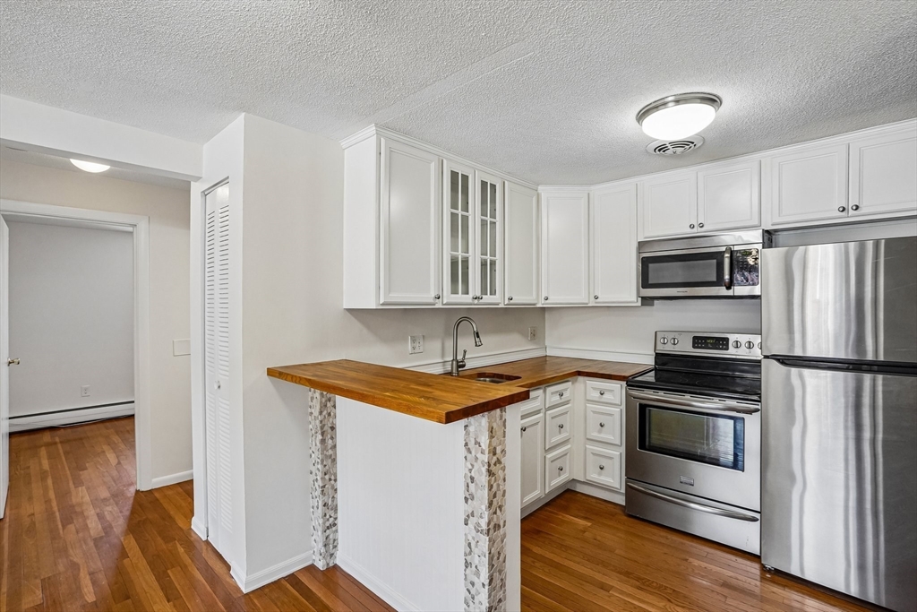 145 Warren St. # 7