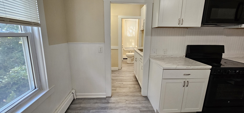 93 Arthur St # 2W