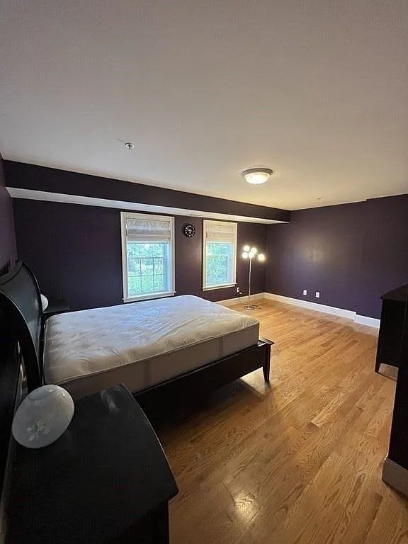 87 Franklin # 203