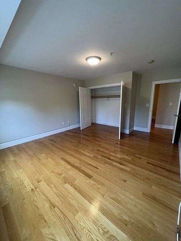 87 Franklin # 203