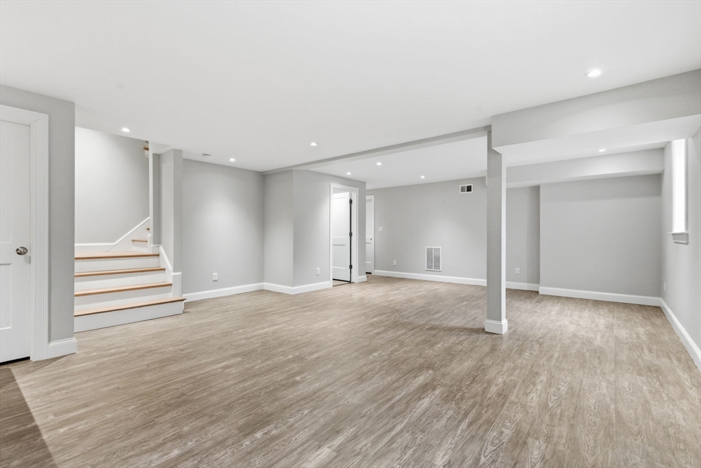 39 French St.