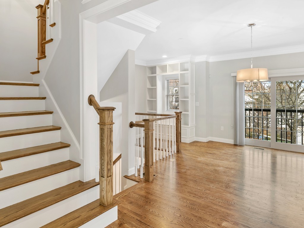 37 Lambert St # 37