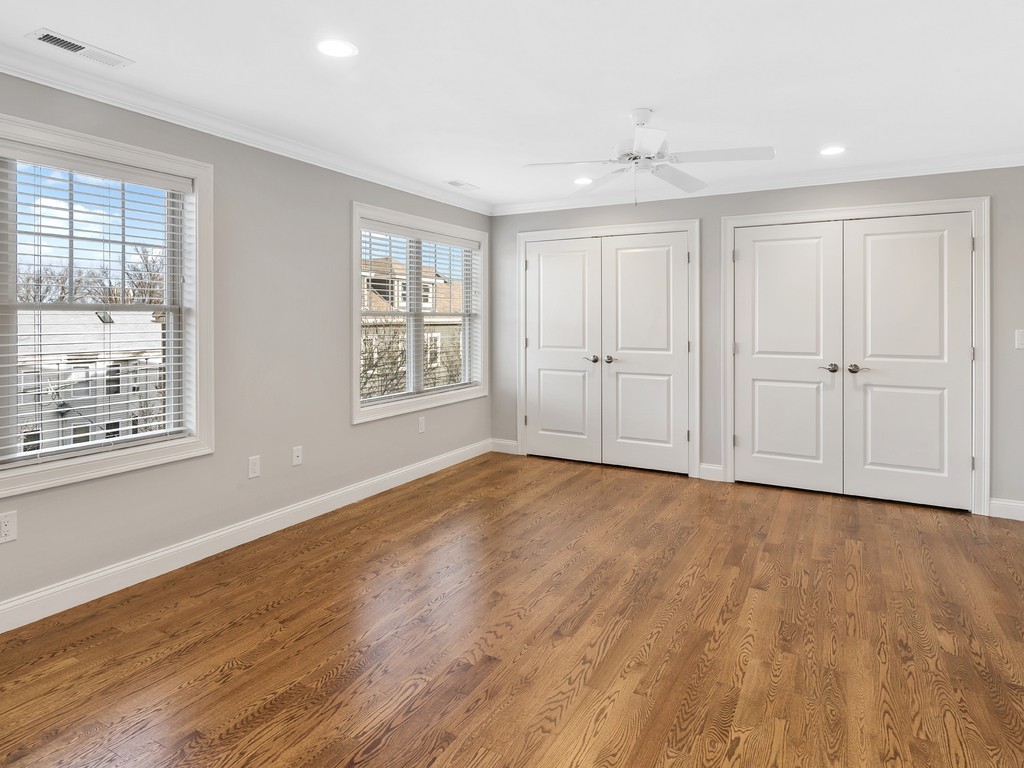 37 Lambert St # 37
