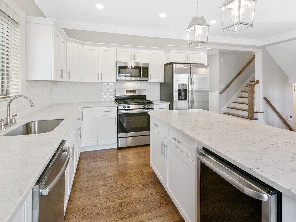 37 Lambert St # 37